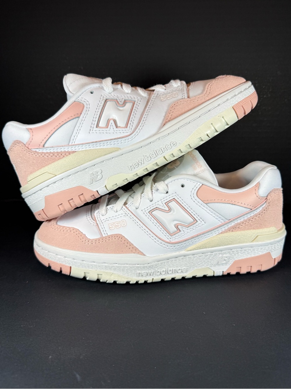 New Balance Kids 550 White & Light Pink Sneakers size 4.5Y/6W
